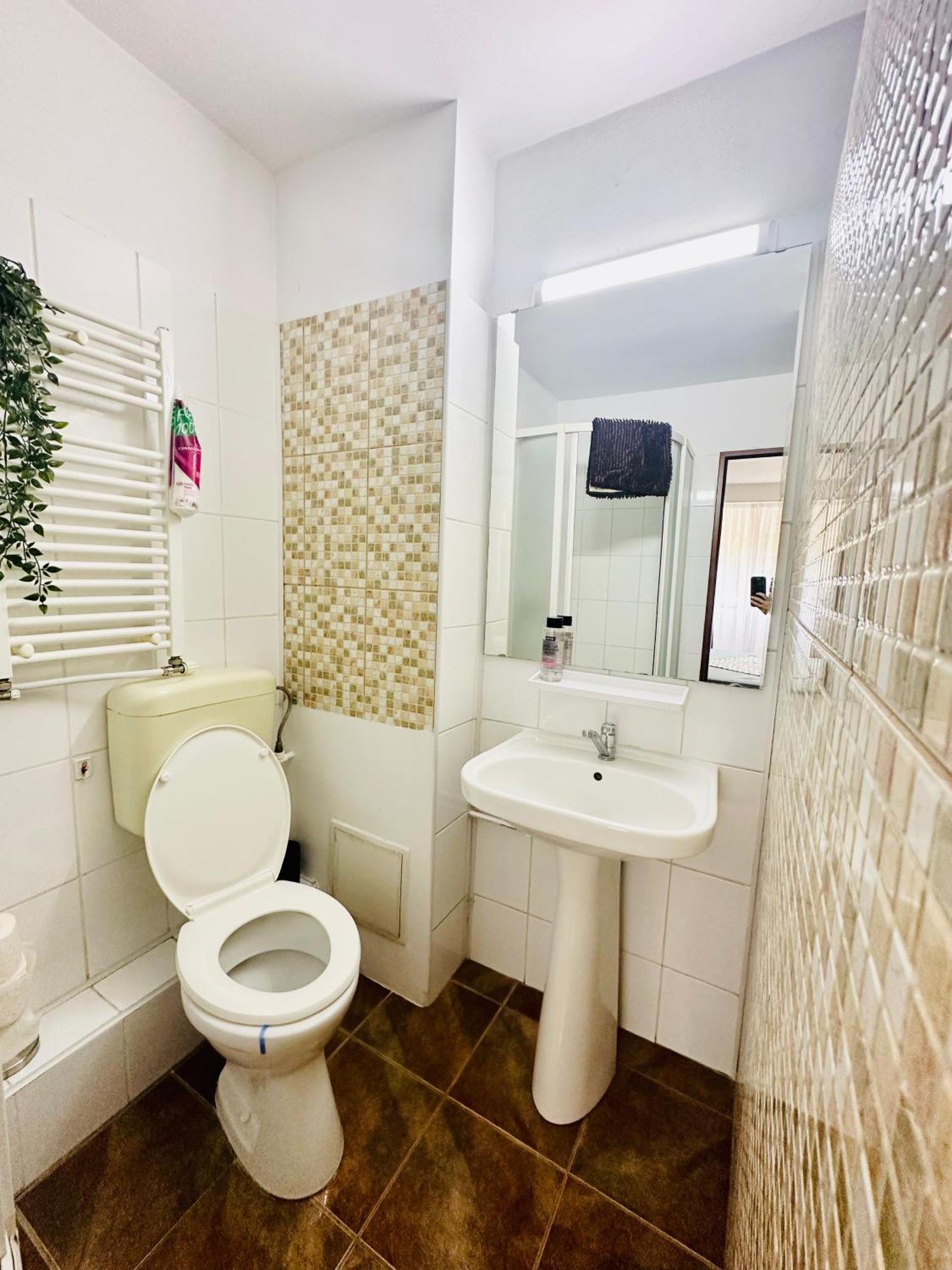 Tranquil Unirii Residence - Elegant & Spacious Living With Parking Steps From Parliament Bukareszt Zewnętrze zdjęcie