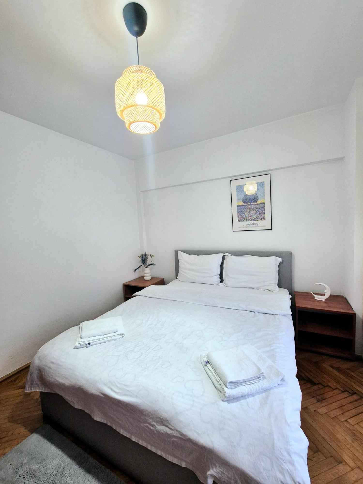 Tranquil Unirii Residence - Elegant & Spacious Living With Parking Steps From Parliament Bukareszt Zewnętrze zdjęcie