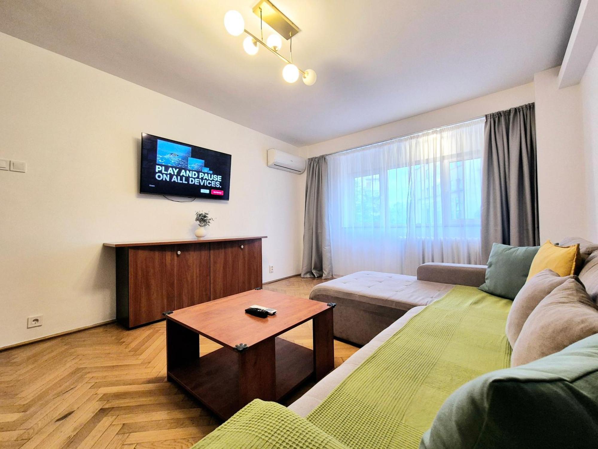 Tranquil Unirii Residence - Elegant & Spacious Living With Parking Steps From Parliament Bukareszt Zewnętrze zdjęcie
