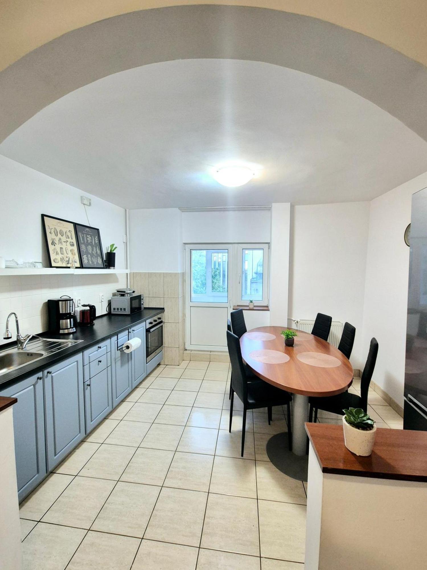 Tranquil Unirii Residence - Elegant & Spacious Living With Parking Steps From Parliament Bukareszt Zewnętrze zdjęcie