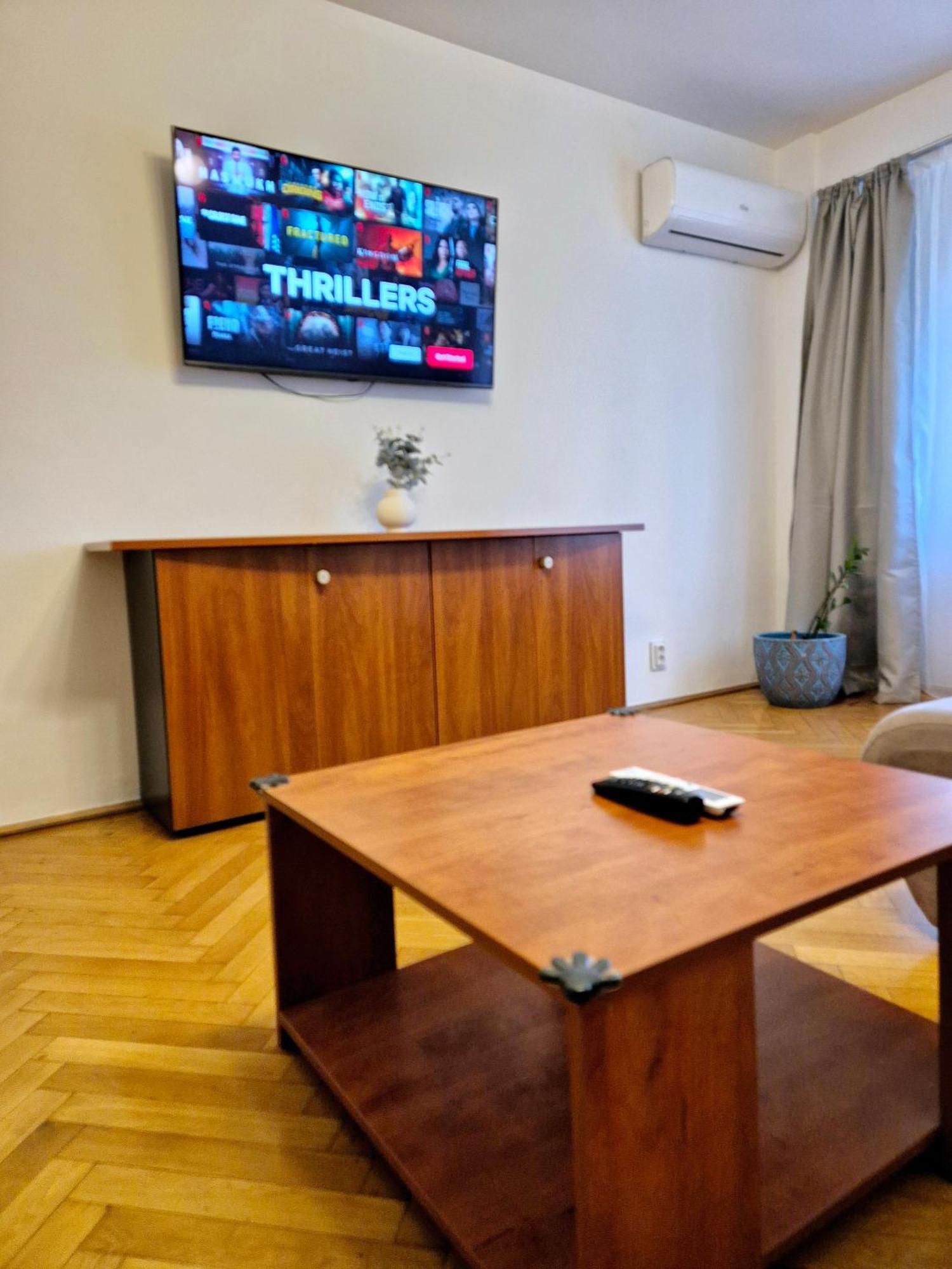Tranquil Unirii Residence - Elegant & Spacious Living With Parking Steps From Parliament Bukareszt Zewnętrze zdjęcie